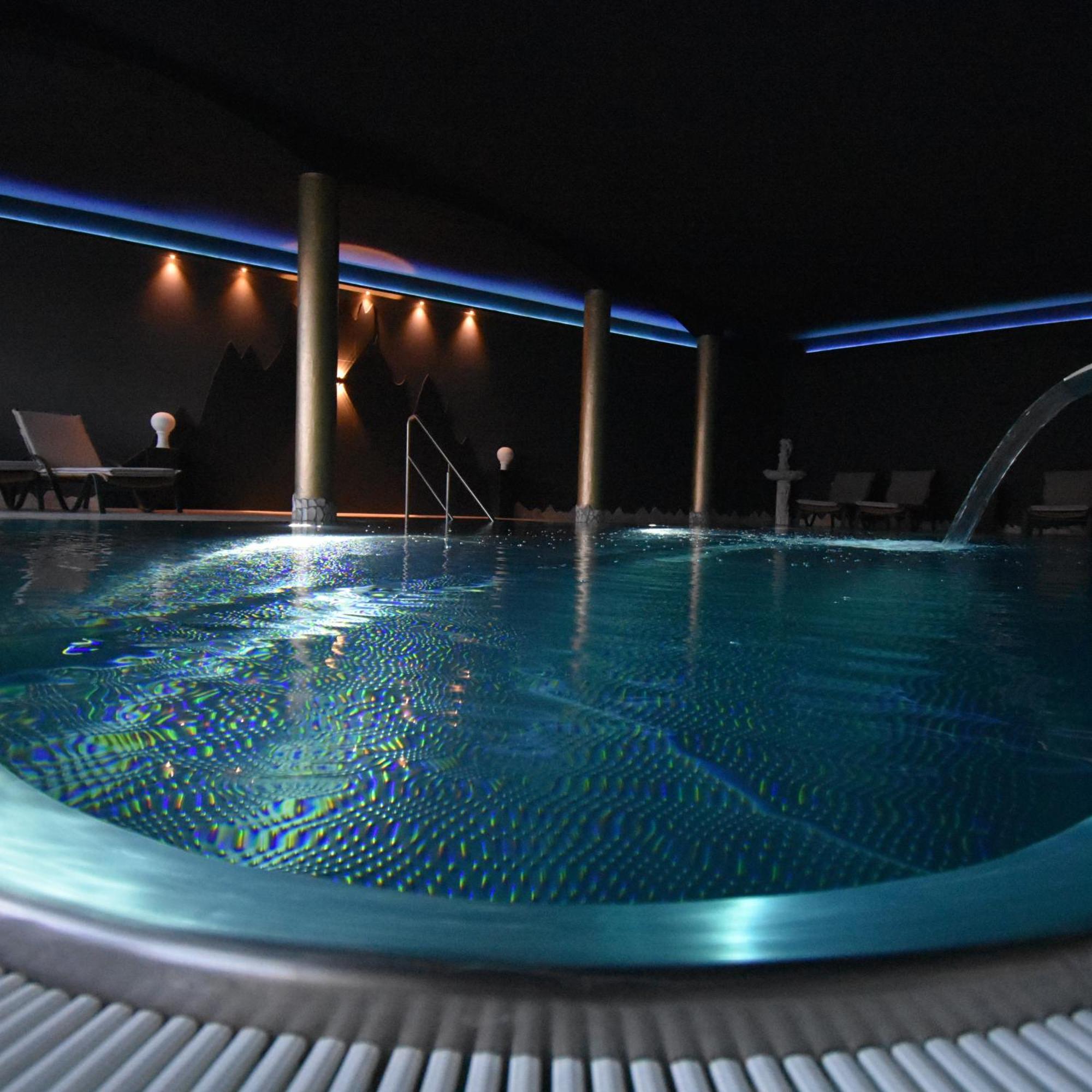 Amoria Secret Escape Woerthersee - Adults Only Wellness & Self Check-In Krumpendorf Екстериор снимка